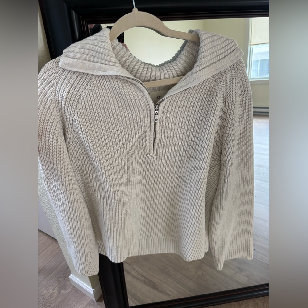 H&M cream sweater